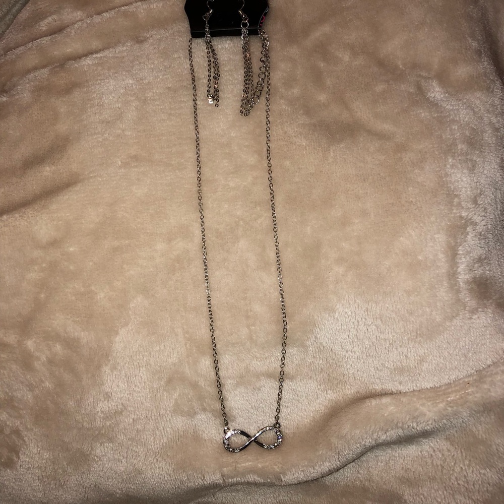 Earrings and necklace set